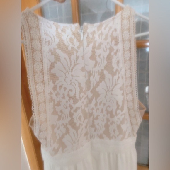 New white lulu long dress size L, very good quality - Picture 5 of 7